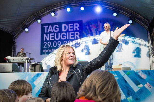 saengerin nadine klug live saengerin-nadine-klug-live
